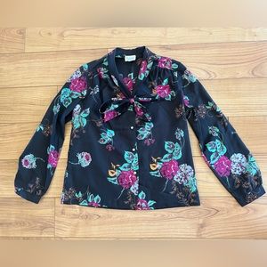 Vintage Floral Shirt With Bow